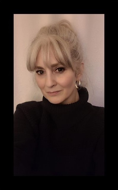 Carolyn Watson Author Photo 2024